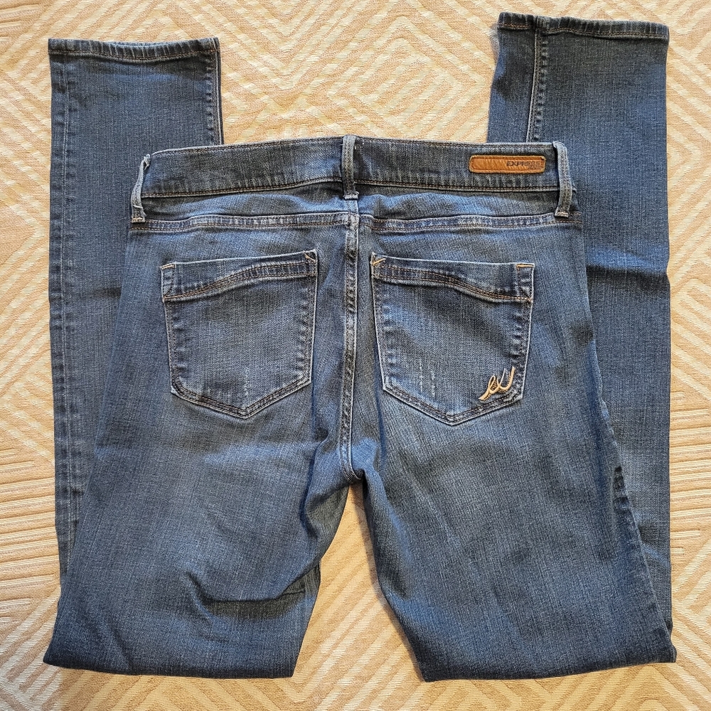 Express Mid Rise Skinny Jean Size 8R